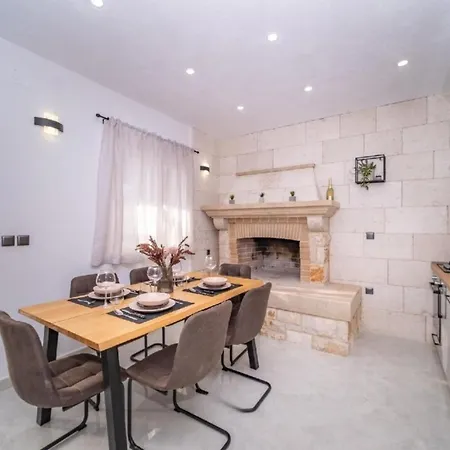 Bracuta Holiday home