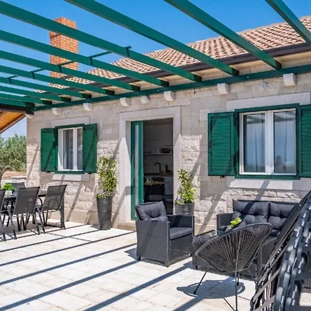 Bracuta * Pučišća
